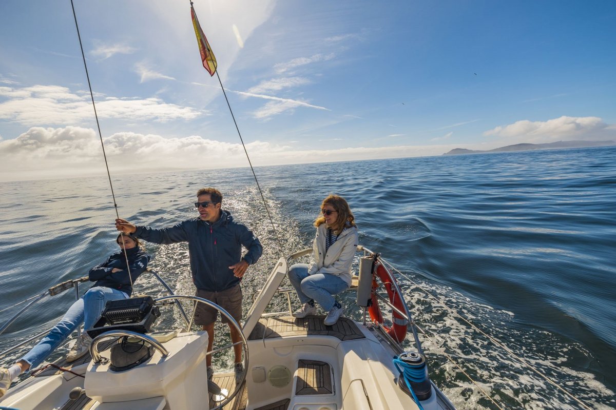 Sailing the Camino de Santiago from Vigo