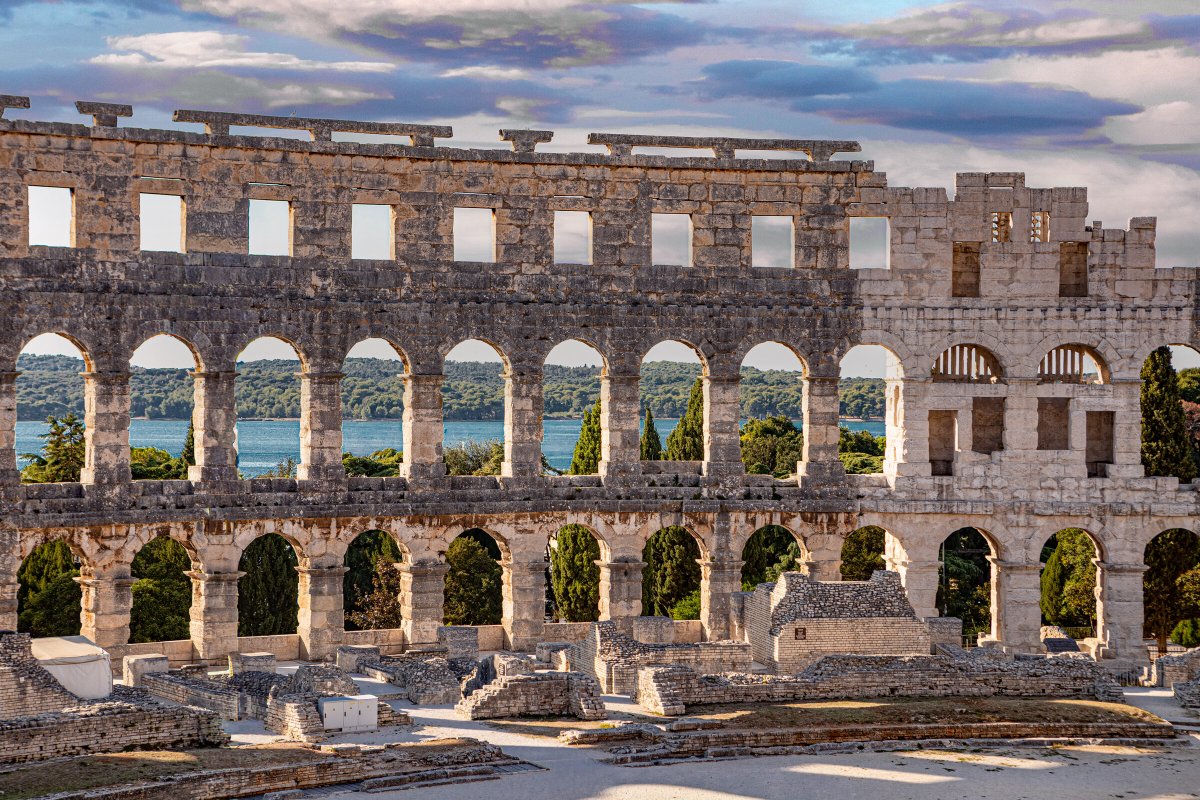 Explore Croatia by boat