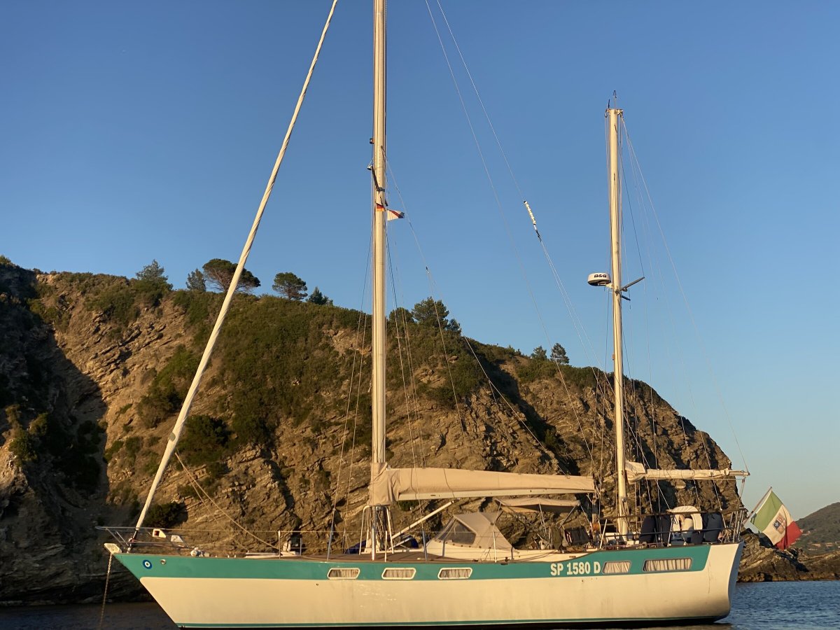 Unforgettable Elba Sailing Experience on a Comfortable Ketch