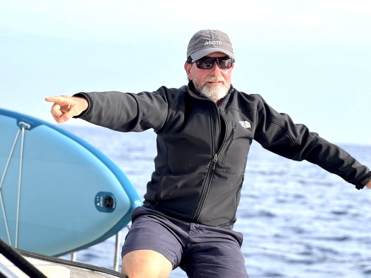 Erkunden Sie die Mittelmeerküste mit einem Segelboot