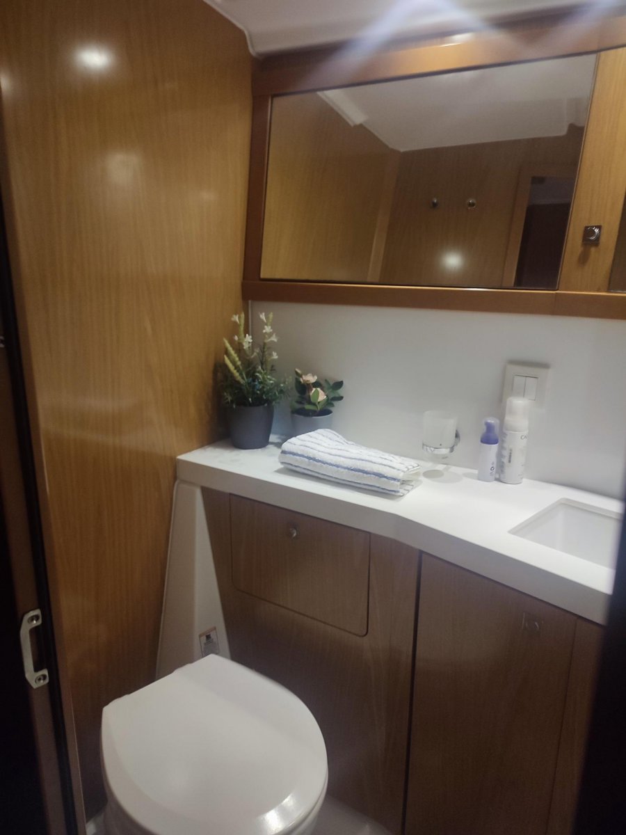 Bénéteau - 15 metri