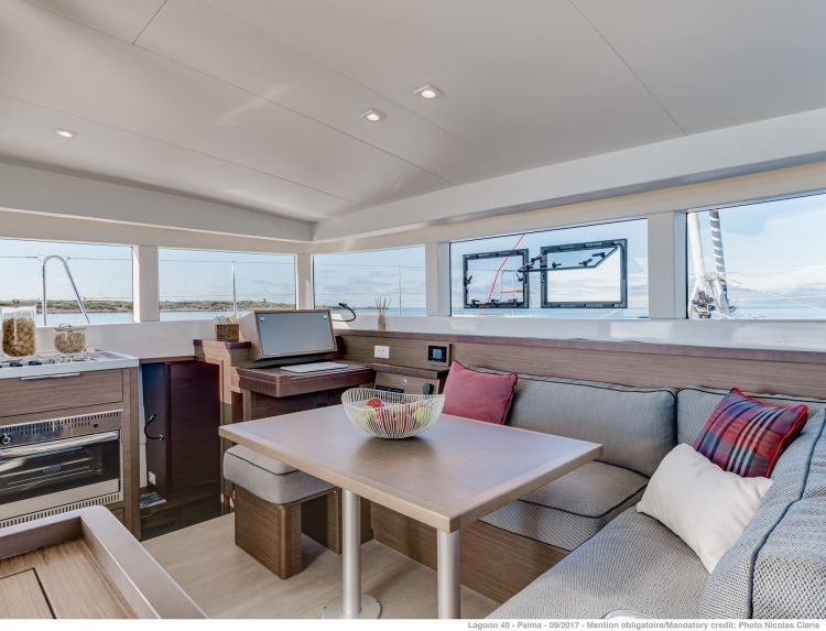 Sailboat - Lagoon - 11.74 meters