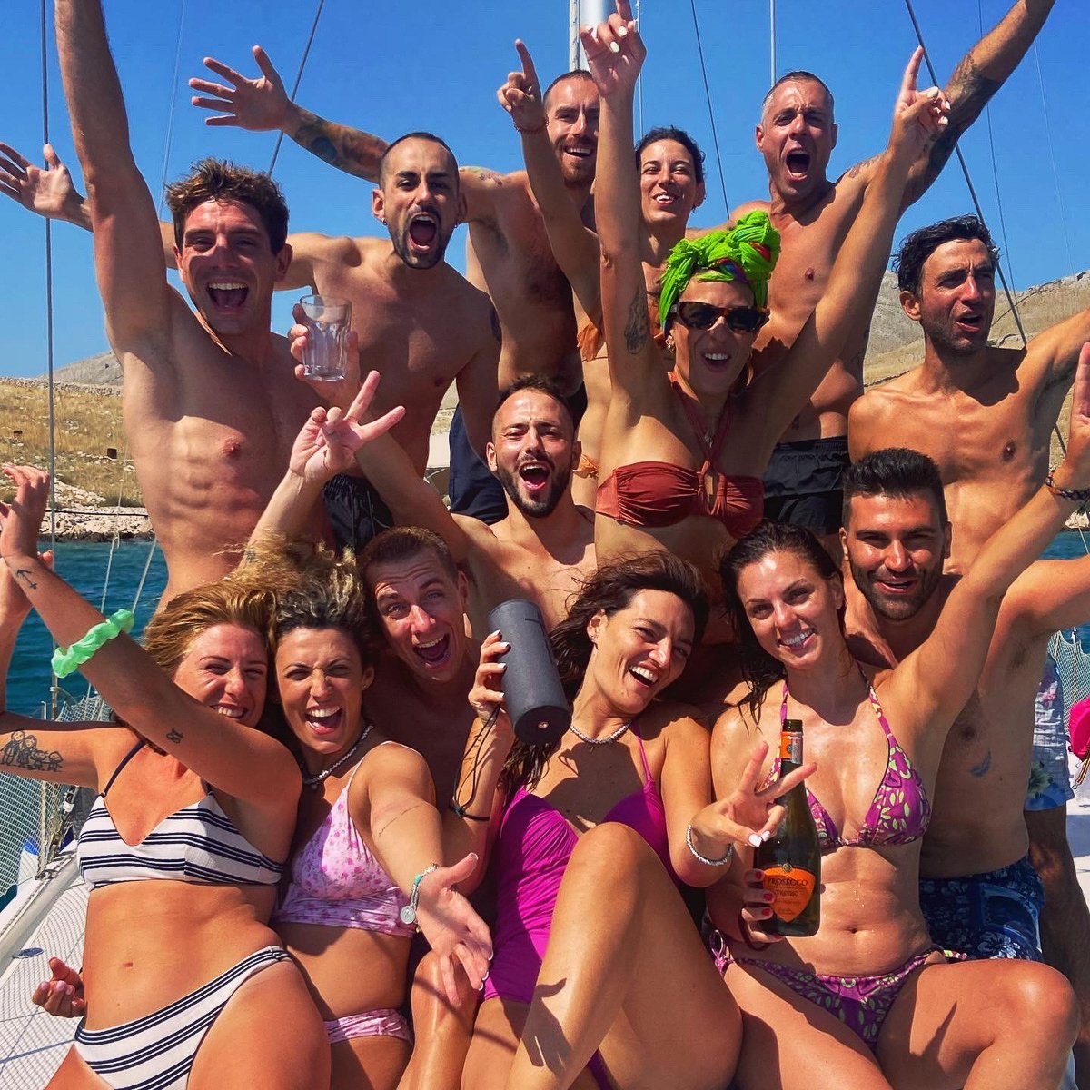 Neuheit 2026! Katamaranflotte durch Ibiza & Formentera, ideal für Singles.
