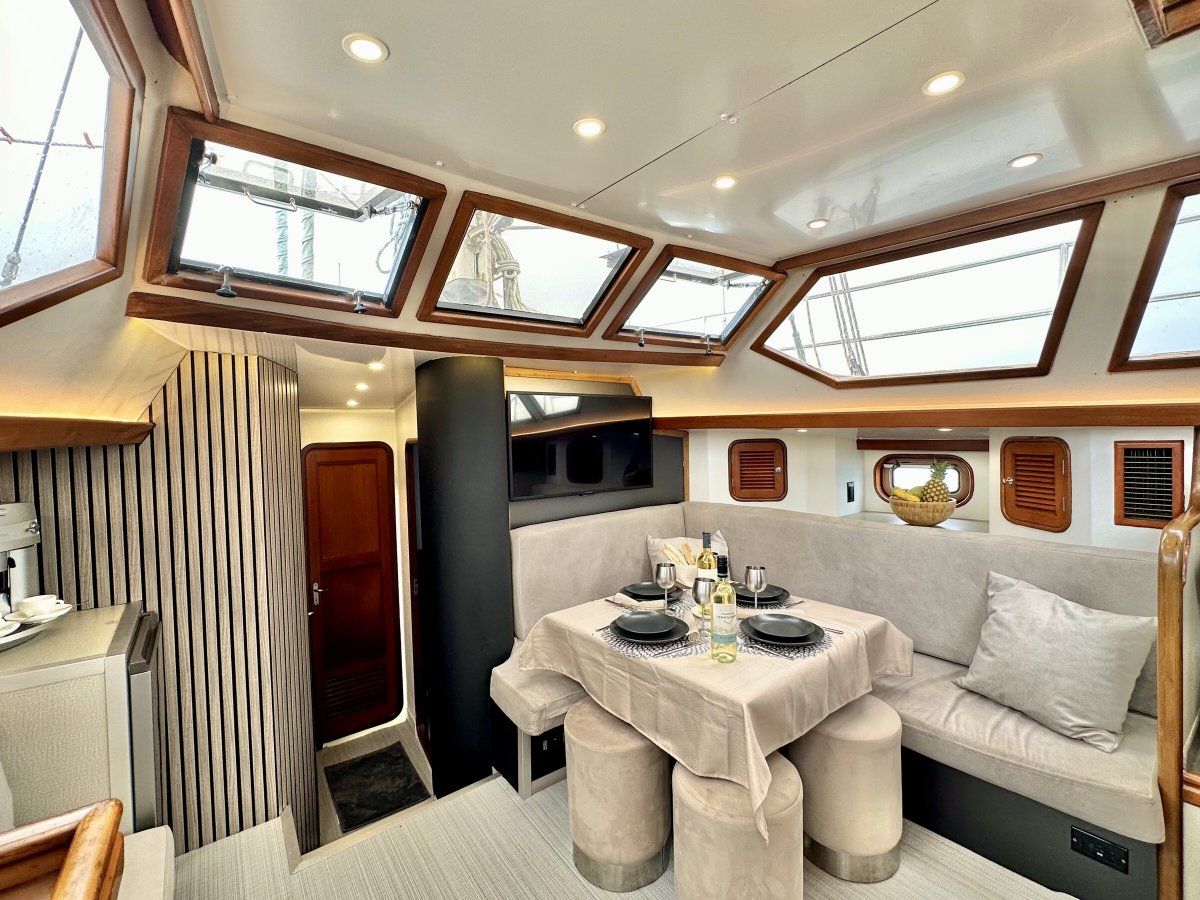 Sailboat - Tayana - 2 baths