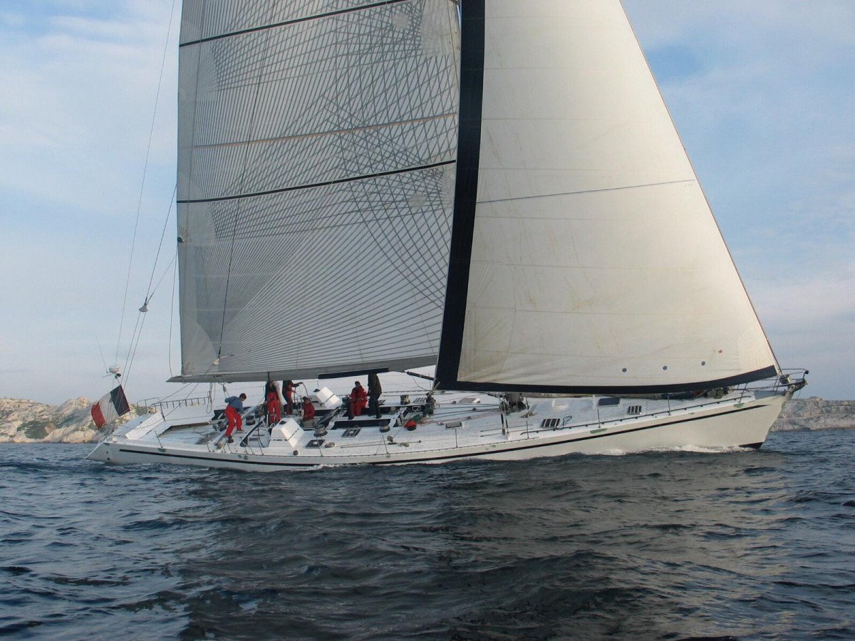 Bénéteau - Super Maxi IOR 82.5