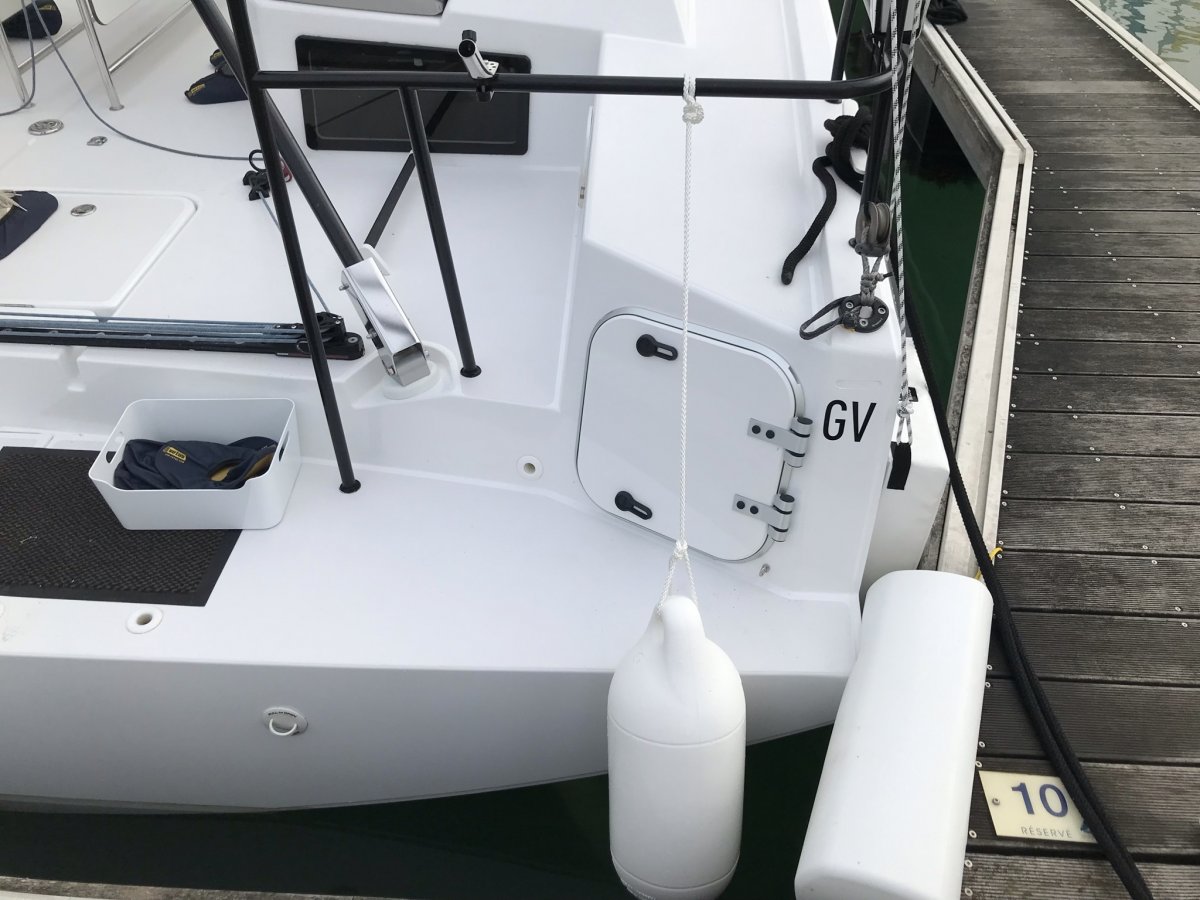 Velero - Pogo - 2024