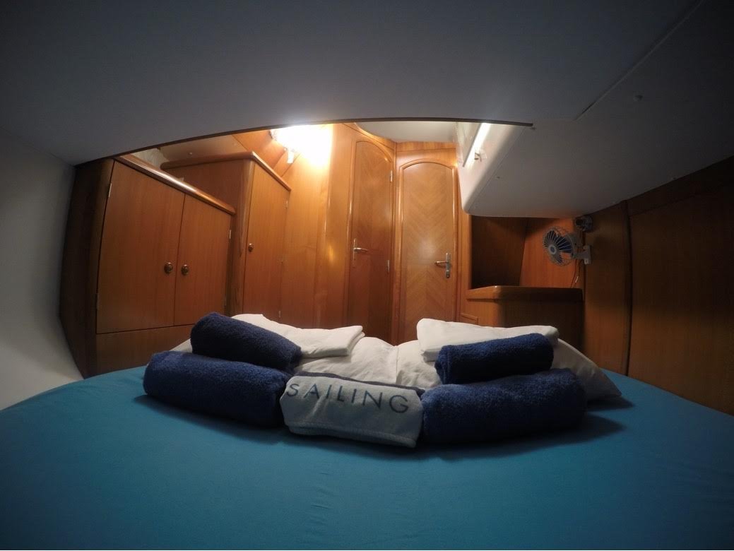 malama-aft-cabin-01 (2)