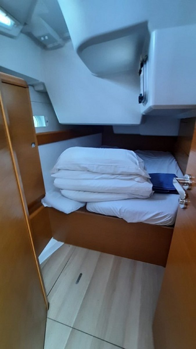 Jeanneau - 3 {{i18n.baths}}