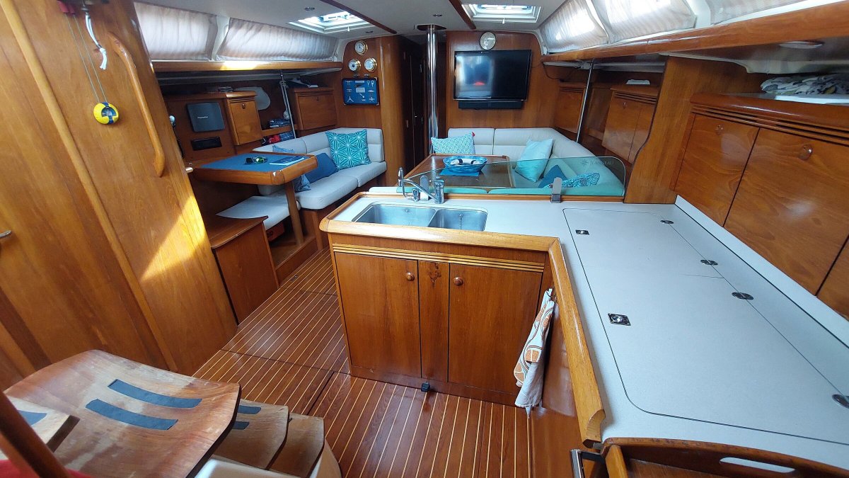 Velero - Jeanneau - 2004