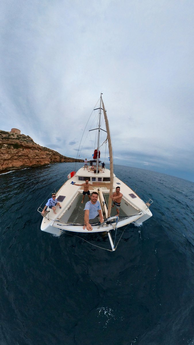 Katamaran-Reise im Mittelmeer