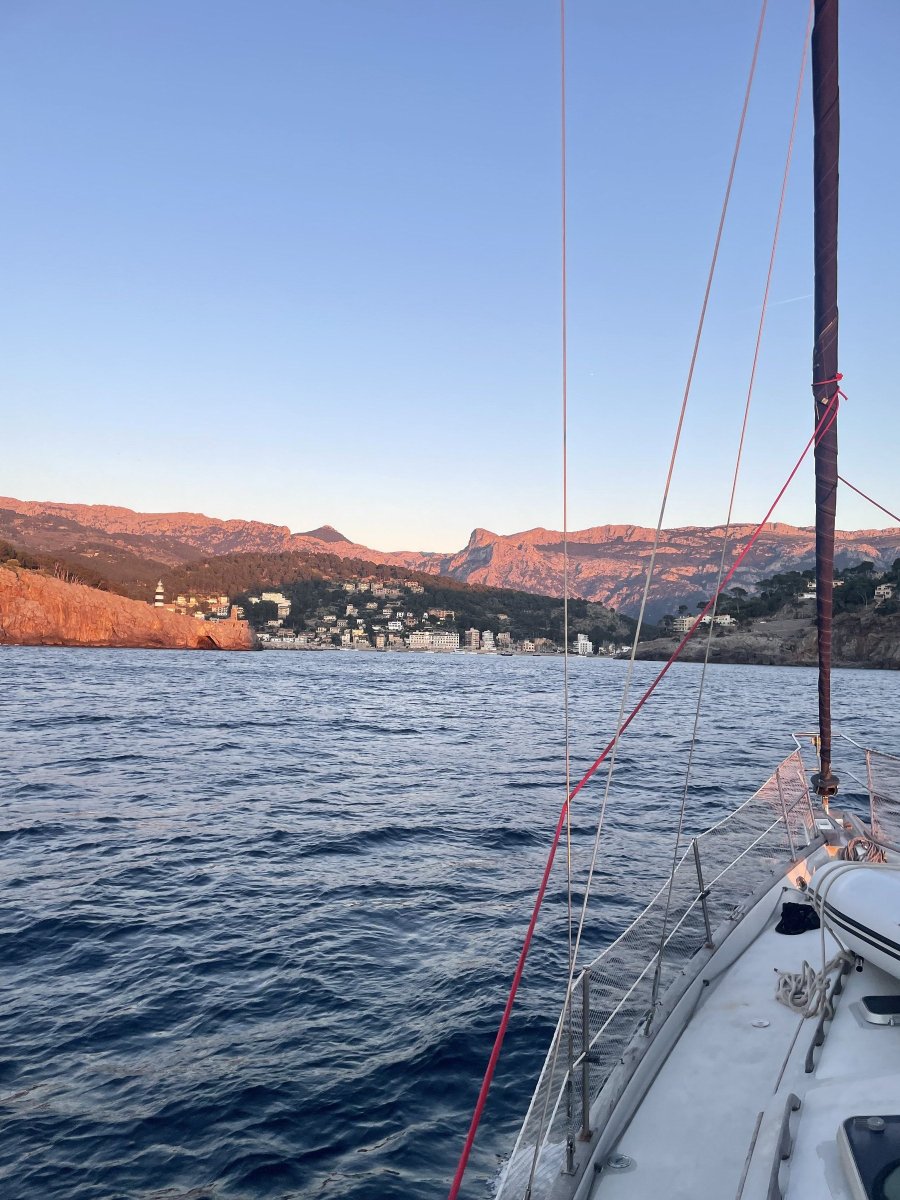 Viaje en barco desde Cádiz a las Canarias