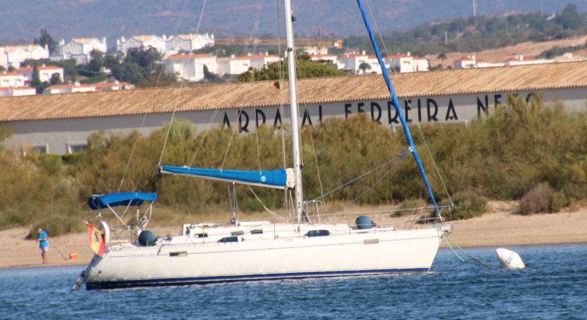 Tages-Segelkurs auf dem Tejo von Lissabon