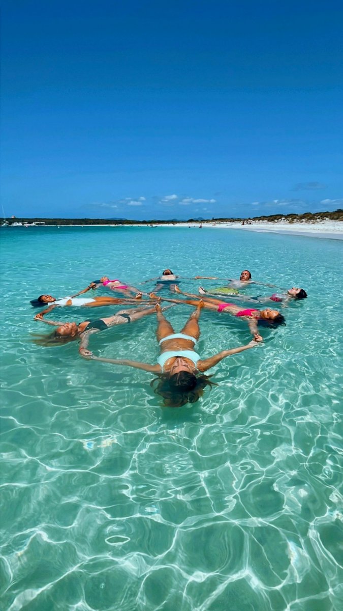 Explora las bahías y playas espectaculares de Ibiza y Formentera en un crucero en barco