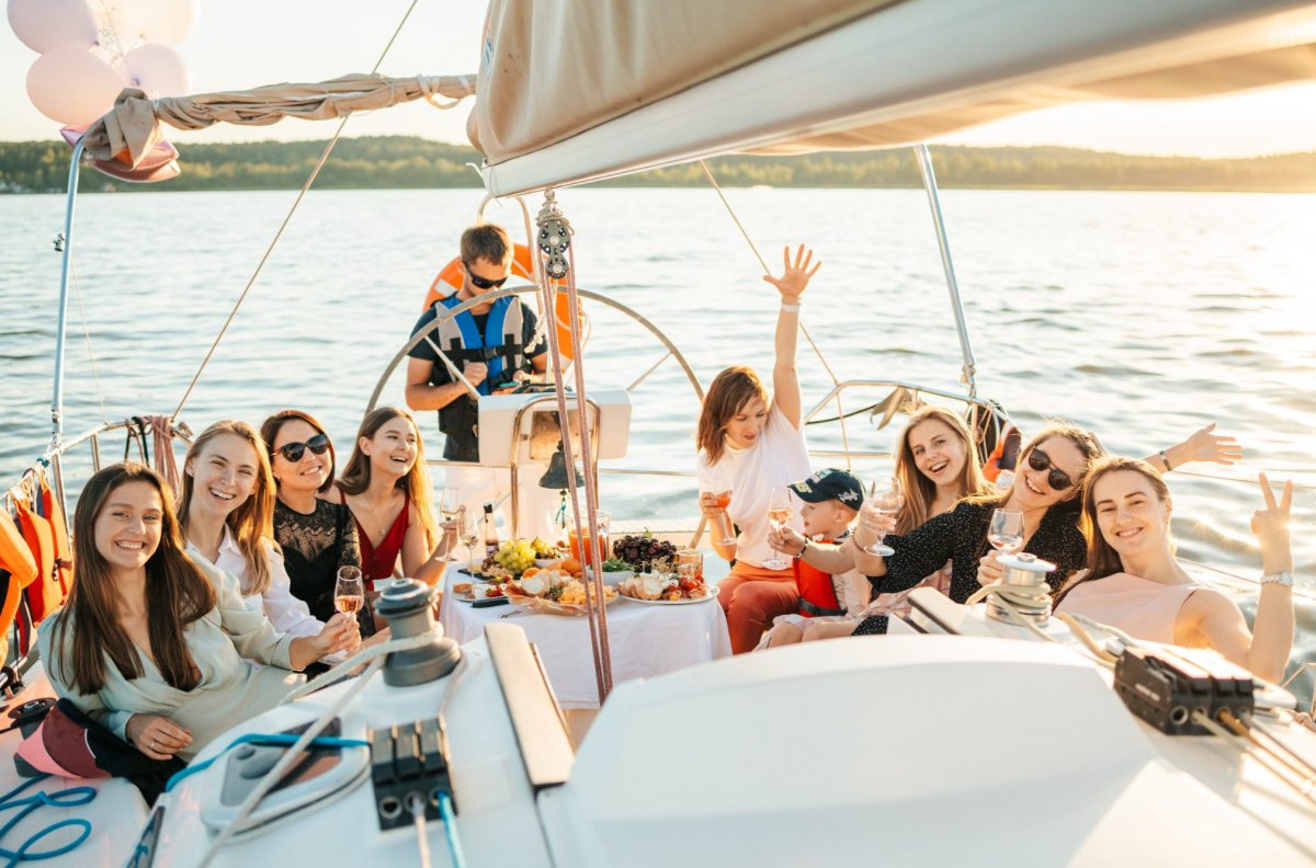 Grande viaggio in crociera nel Mediterraneo - Cagliari a Brindisi