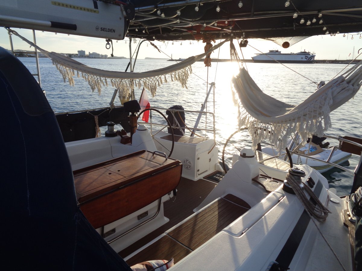 Bavaria Yachts - 15 metros