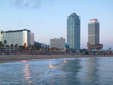 PER course on board Barcelona Theory + practices + accommodation on board