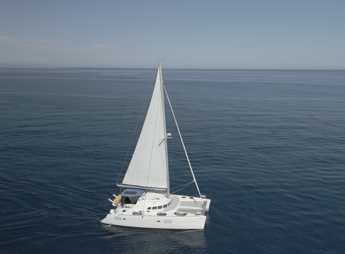 Enjoy the beauty of the Andalusian coast while sailing