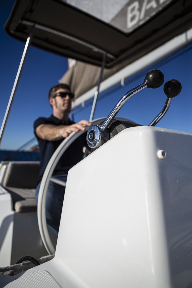 Corso di vela in catamarano per principianti a Ibiza e Formentera