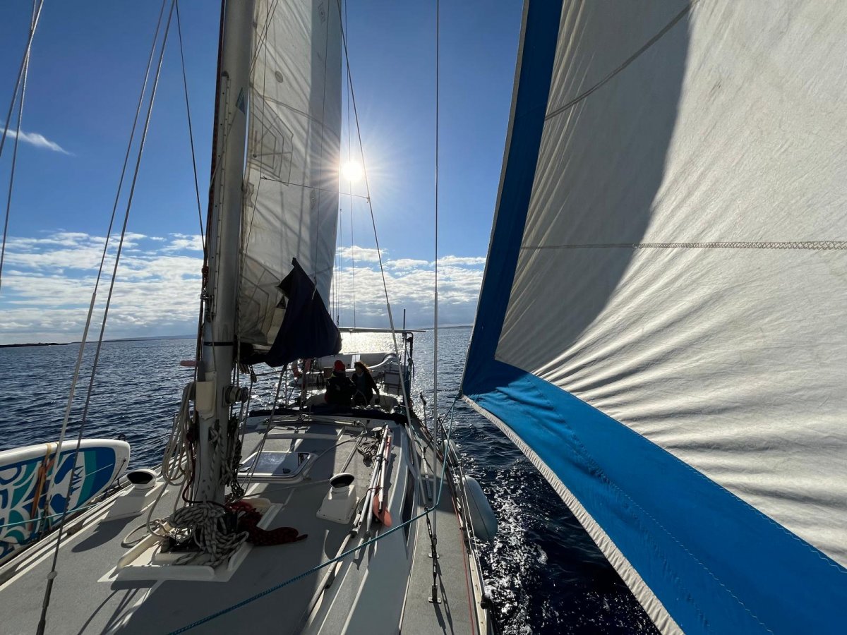 Sailboat - Moody - 1986