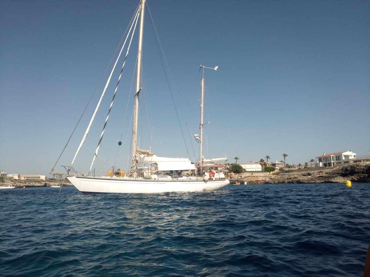 Descubre Palma Mallorca en un ketch de 18m con todo incluido