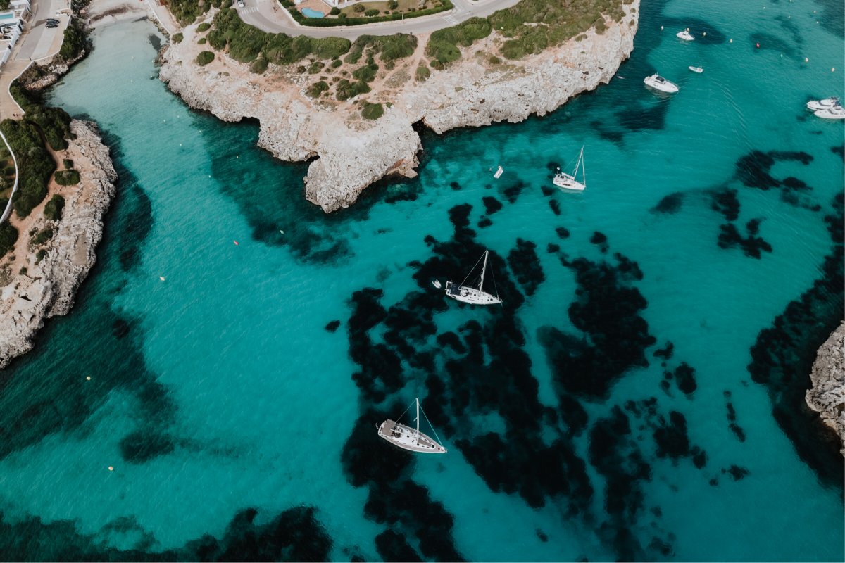 Viaggio in barca a vela da Barcellona a Minorca.