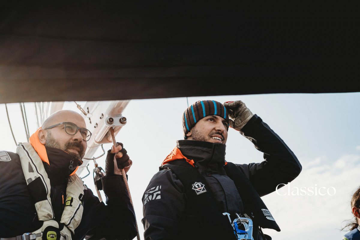 Embarcación de vela en Ustica