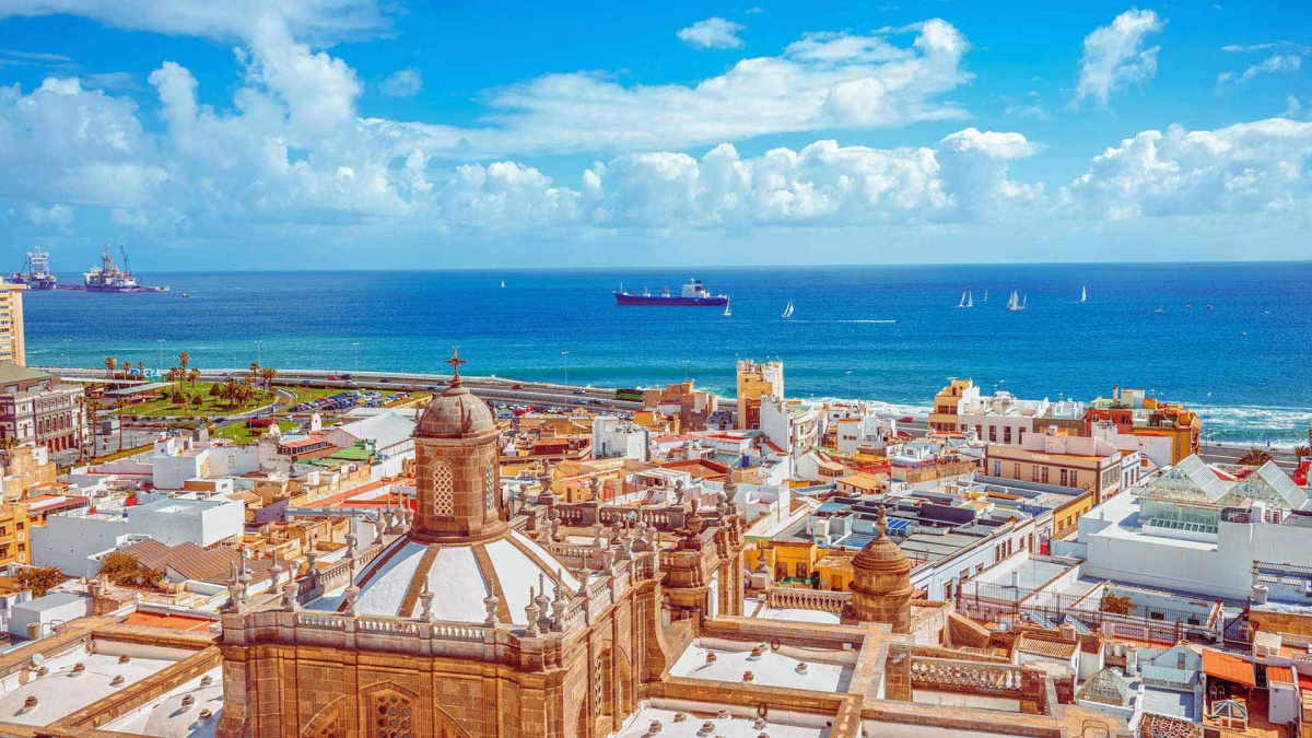 Canarian boat holidays