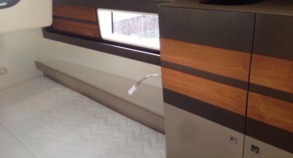 Velero - Custom - RM1360 CARBON