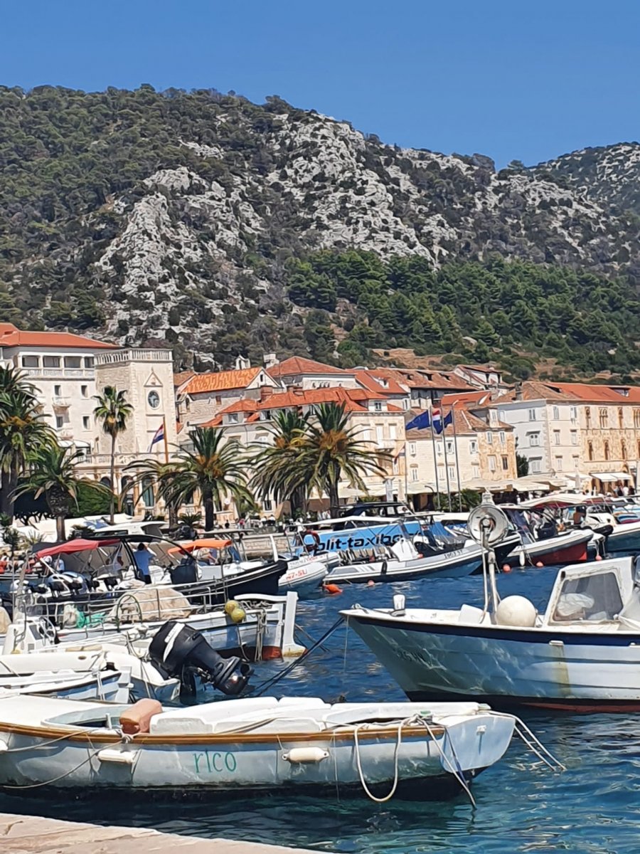 Relajación y aventura en las bahías de Croacia