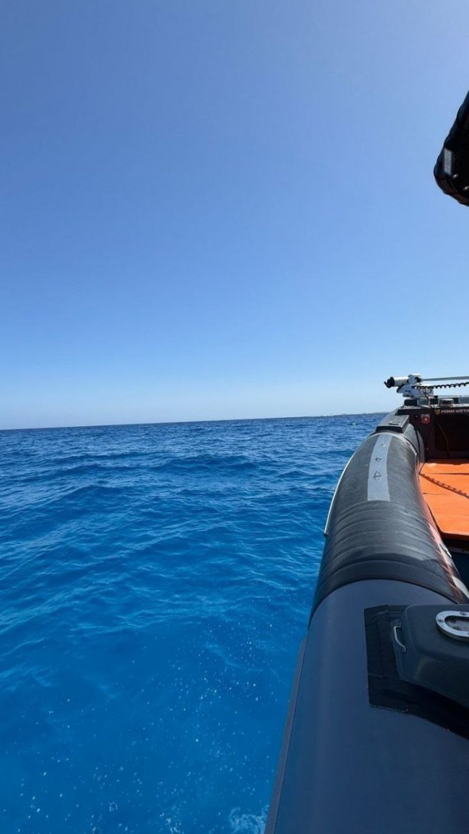 Barco a motor - AB yachts - stilmar