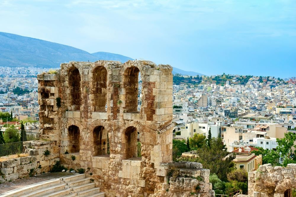 Explora Grecia en un catamrán desde Atenas
