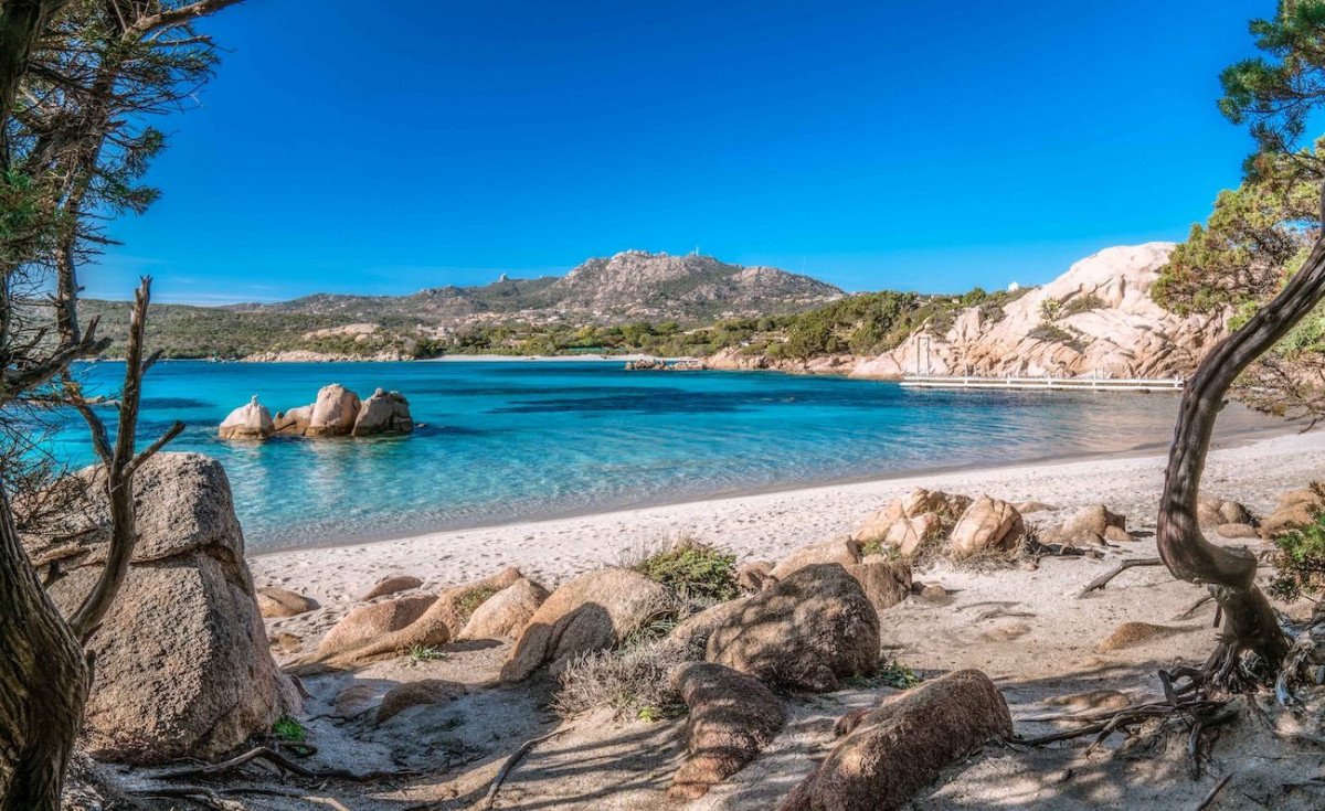 Vuelta a la isla en velero con yoga