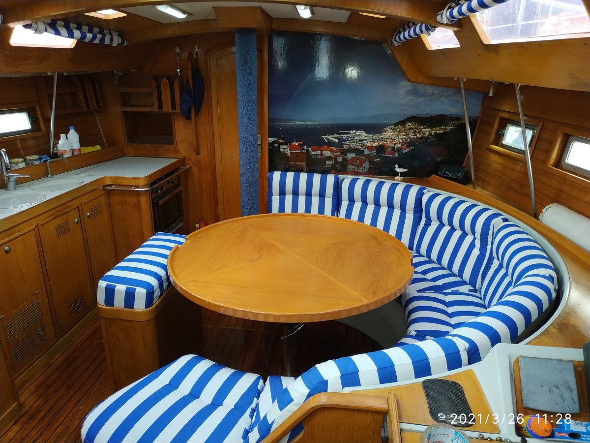 653fdf4b9b66f4.27258779