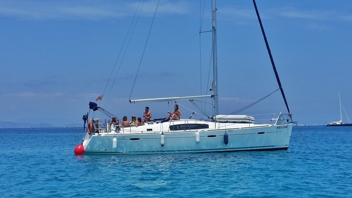 Bénéteau - 13 meters