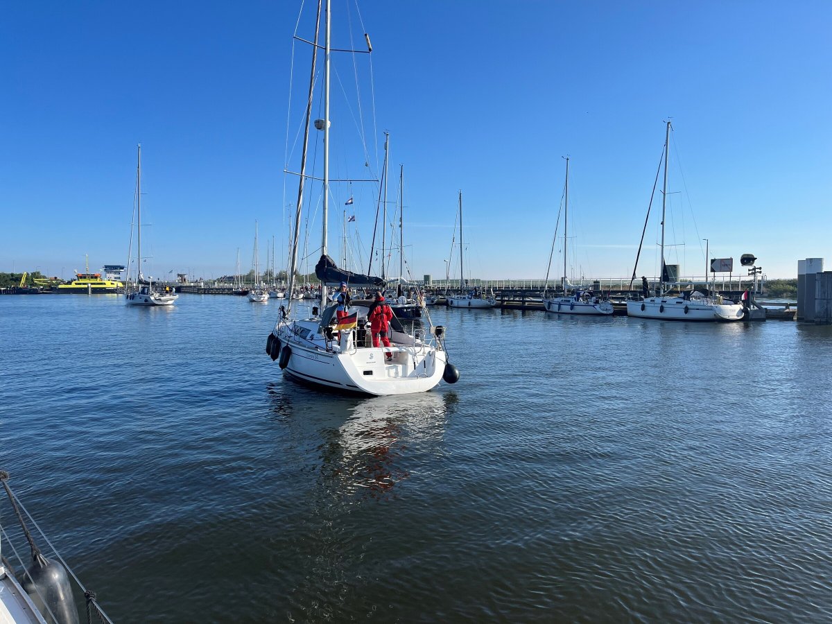 Embark on a training cruise along the River Hamble and Portsmouth