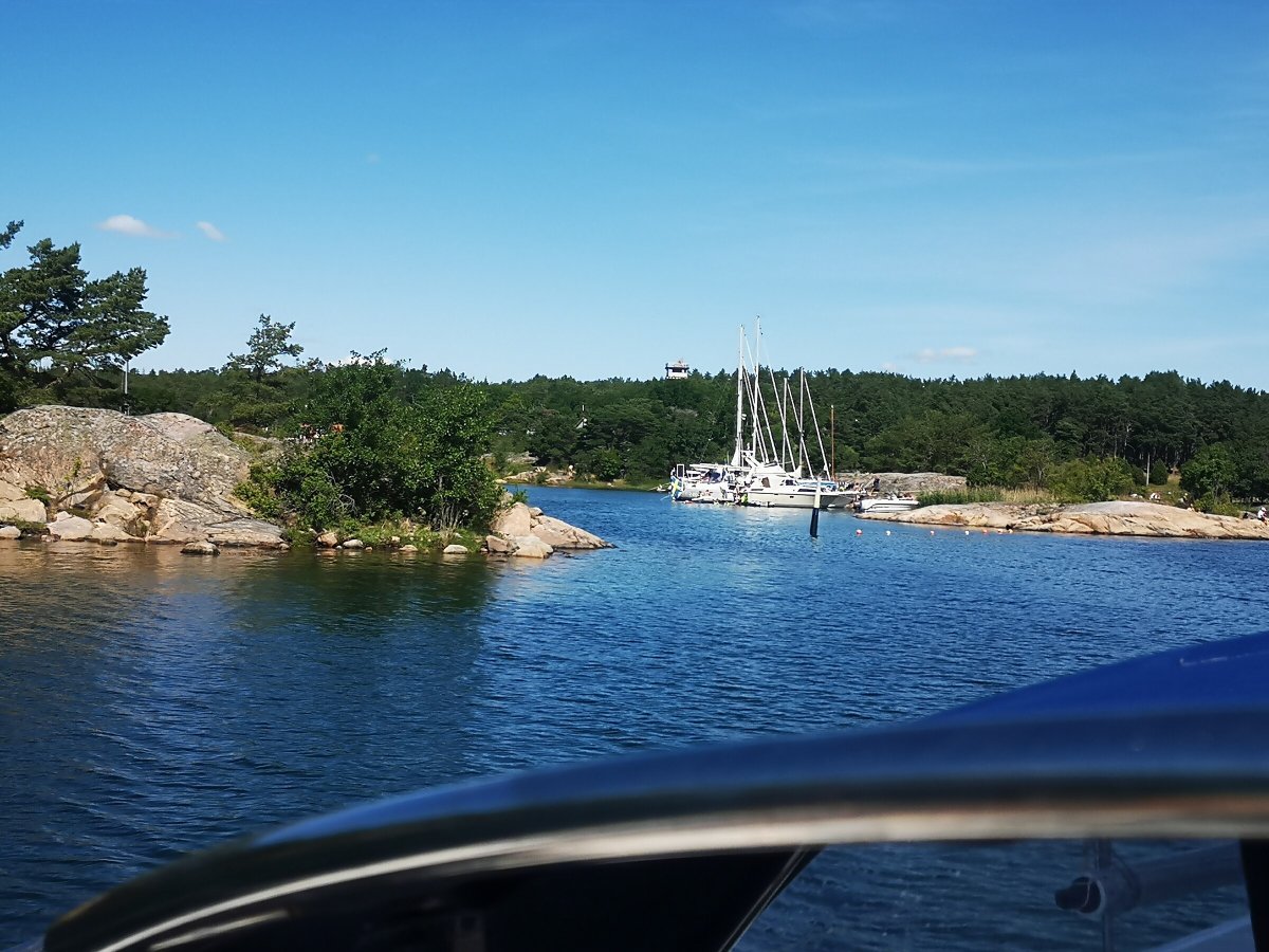 Hubschrauberflug über die norwegischen Fjorde, ein unvergessliches Erlebnis