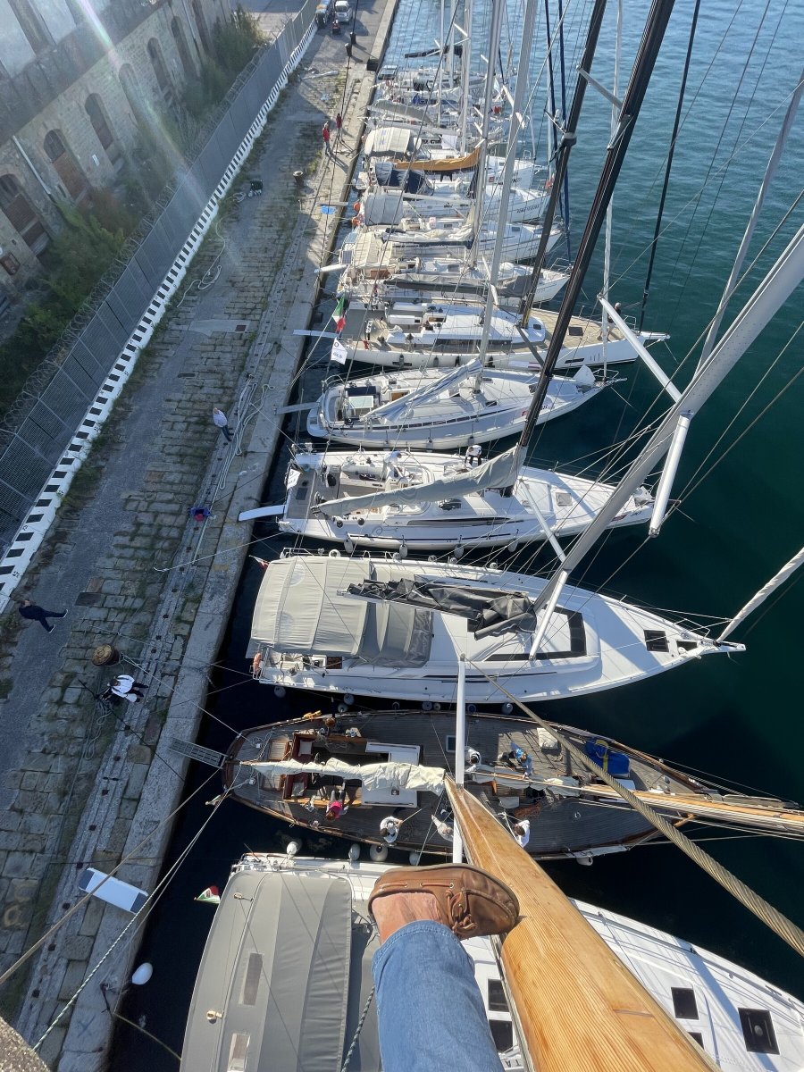 Impara a navigare in Adriatico con un corso di vela di livello avanzato