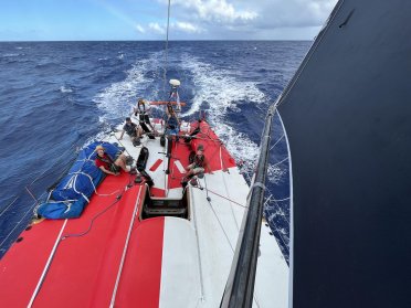 Gareggiando nell'ARC a bordo di un Volvo 60 con equipaggio: Canarie-Caraibi