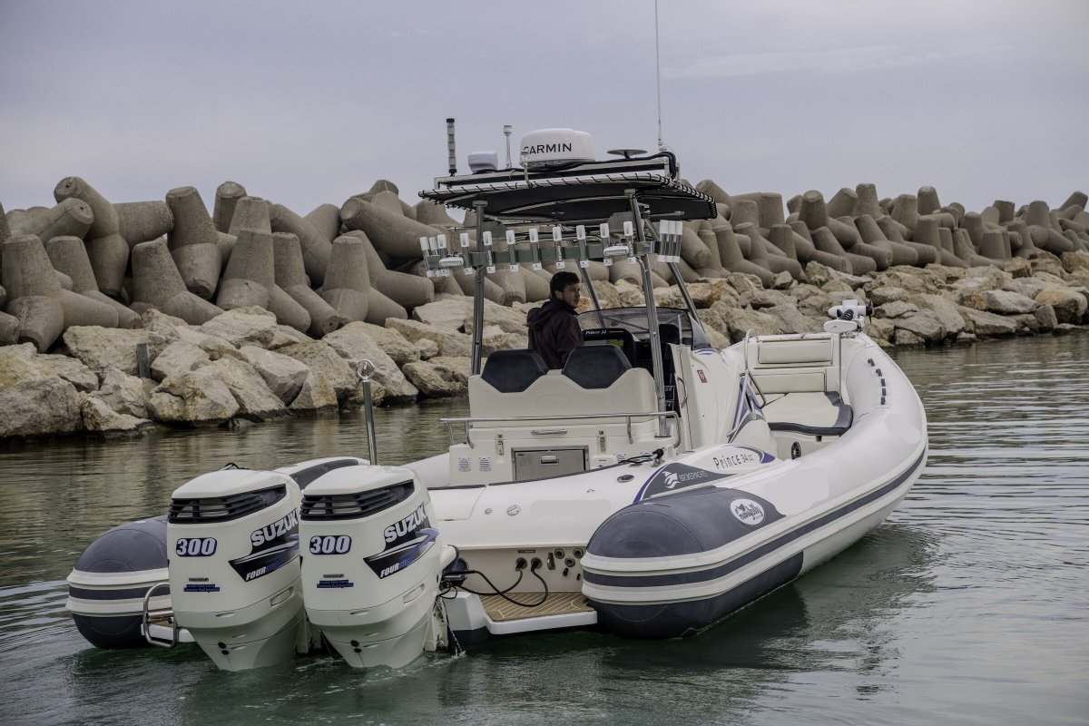 Barco a motor - Zodiac - 2014