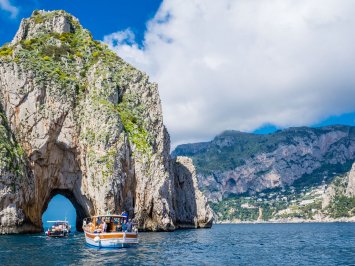 Golfo di Napoli in 7 giorni Capri, Ischia, Procida e Costiera Amalfitana.