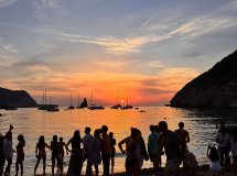 Excursión en barco por el Mediterráneo: Ibiza a Cerdeña