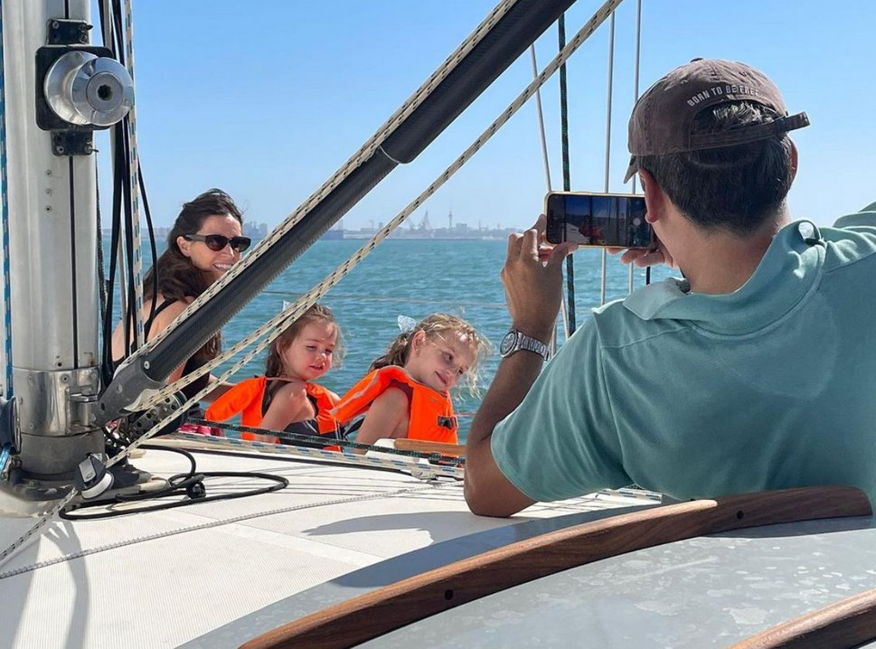 Tramonto in Barca a Vela