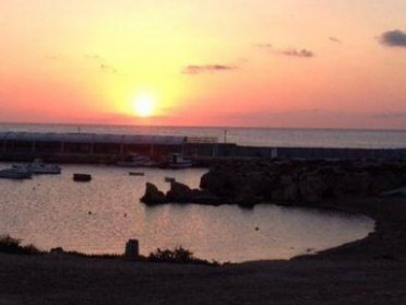 Ausfahrt zum Sonnenuntergang an Bord von Santa Pola zur Isla de Tabarca