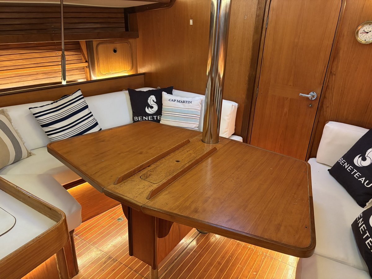 Bénéteau - 12 personas