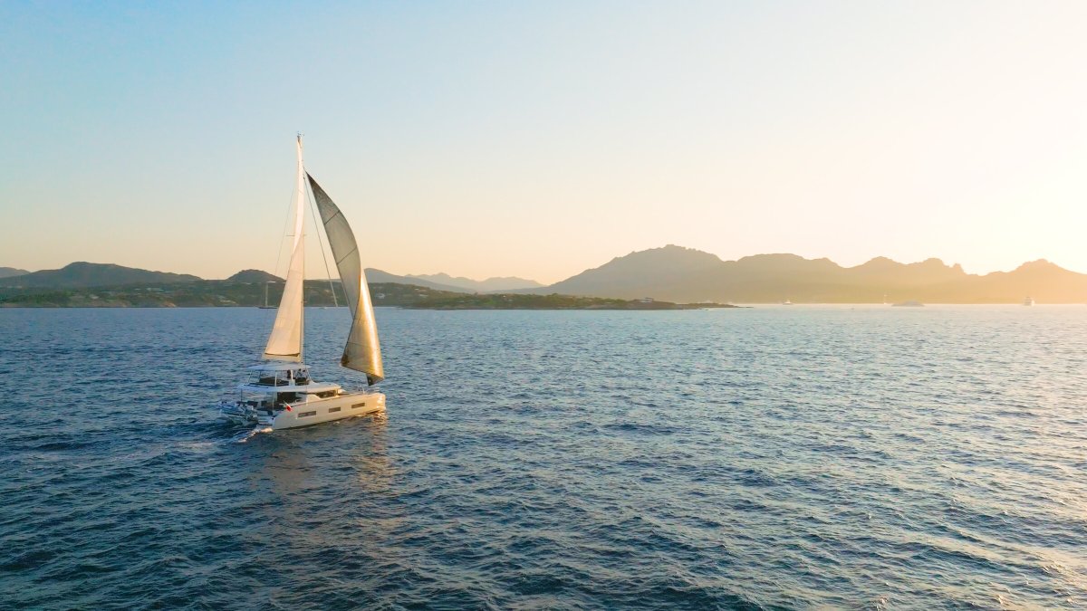 Catamaran cruise, discover the independence of sea navigation