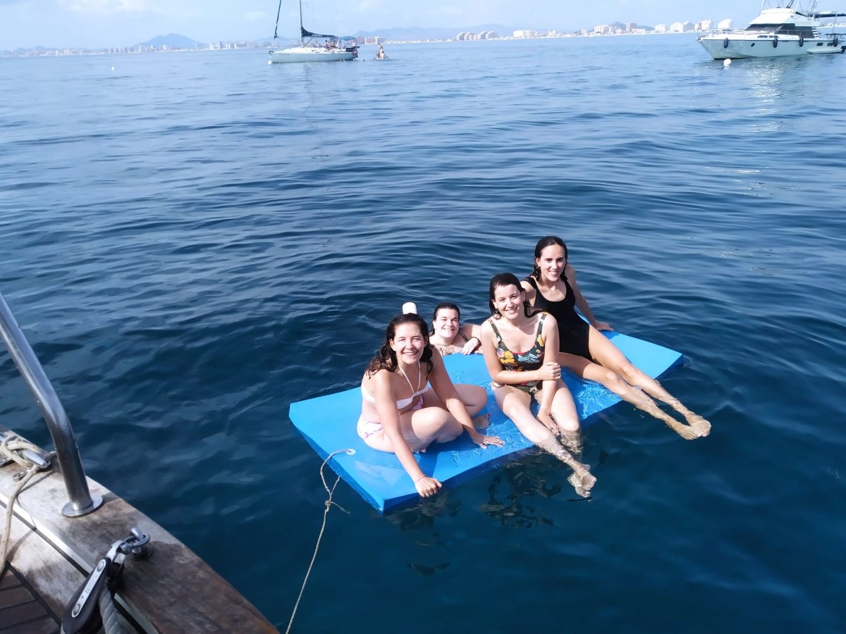 Lernen Sie Segeln auf einem klassischen Schooner in La Manga