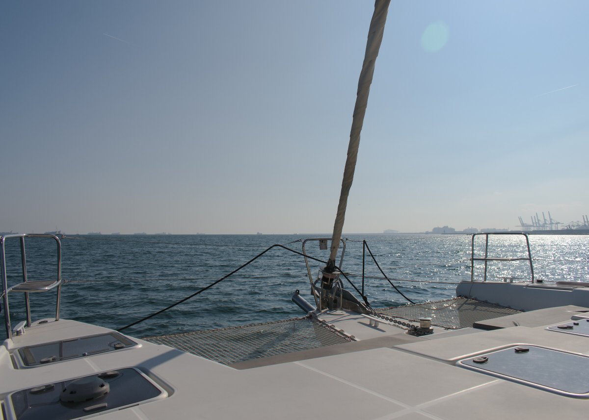 Corso di navigazione in catamarano nel Mediterraneo