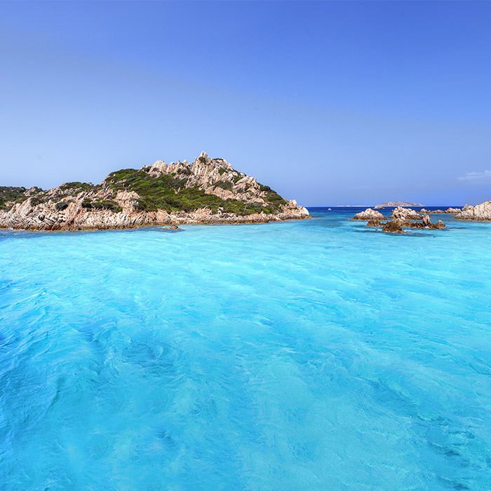 Conosci la Sardegna in barca a vela