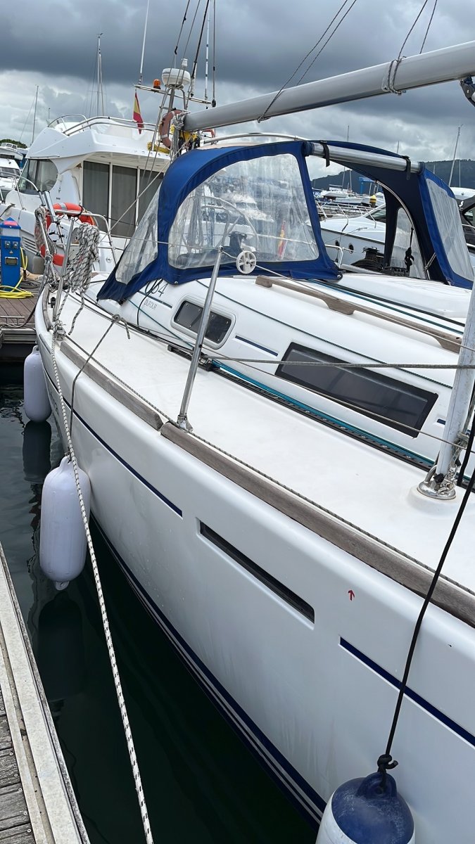 Ein Bootsausflug entlang der Küste von Santander