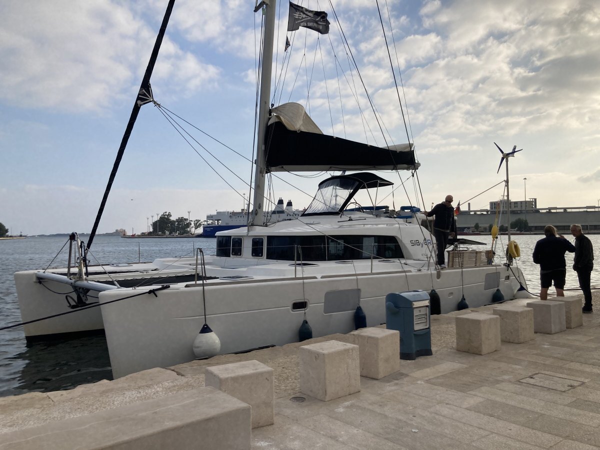 Lagoon - 13.61 meters